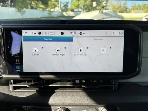 New 2025 Jeep Gladiator Sport image 26