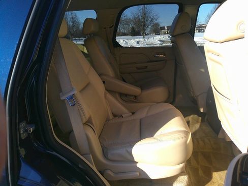 Used 2008 Cadillac Escalade AWD image 15