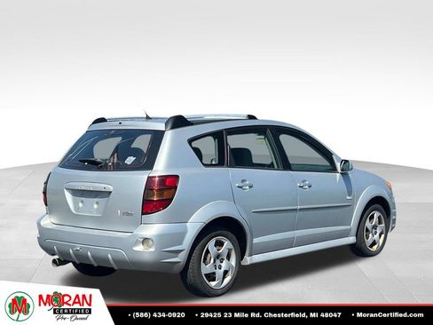 Used 2008 Pontiac Vibe w/ Sun And Sound Package FWD image 5