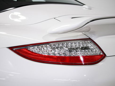 Used 2011 Porsche 911 Turbo image 35