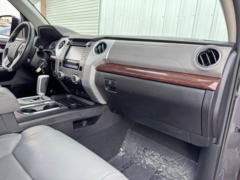 Used 2016 Toyota Tundra Limited w/ Limited Premium Package image 13