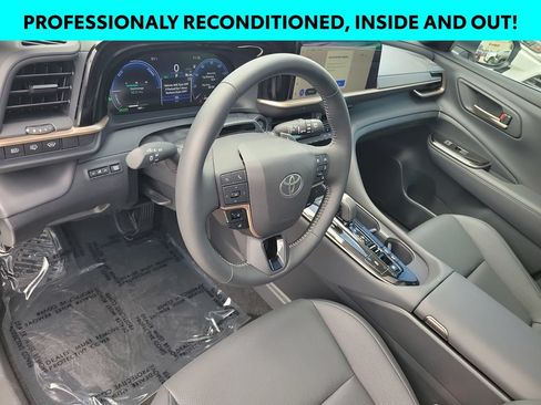 Certified 2026 Toyota Crown Signia w/ Advanced Technology Package AWD/4WD image 7