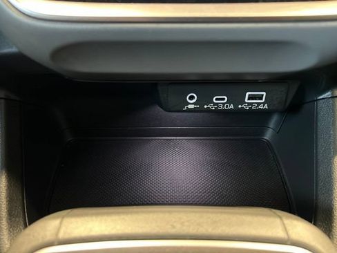 Used 2024 Subaru Crosstrek 2.0i Premium AWD/4WD image 89