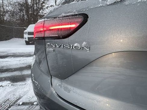 Used 2023 Buick Envision Avenir image 31