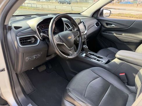Used 2020 Chevrolet Equinox Premier image 9