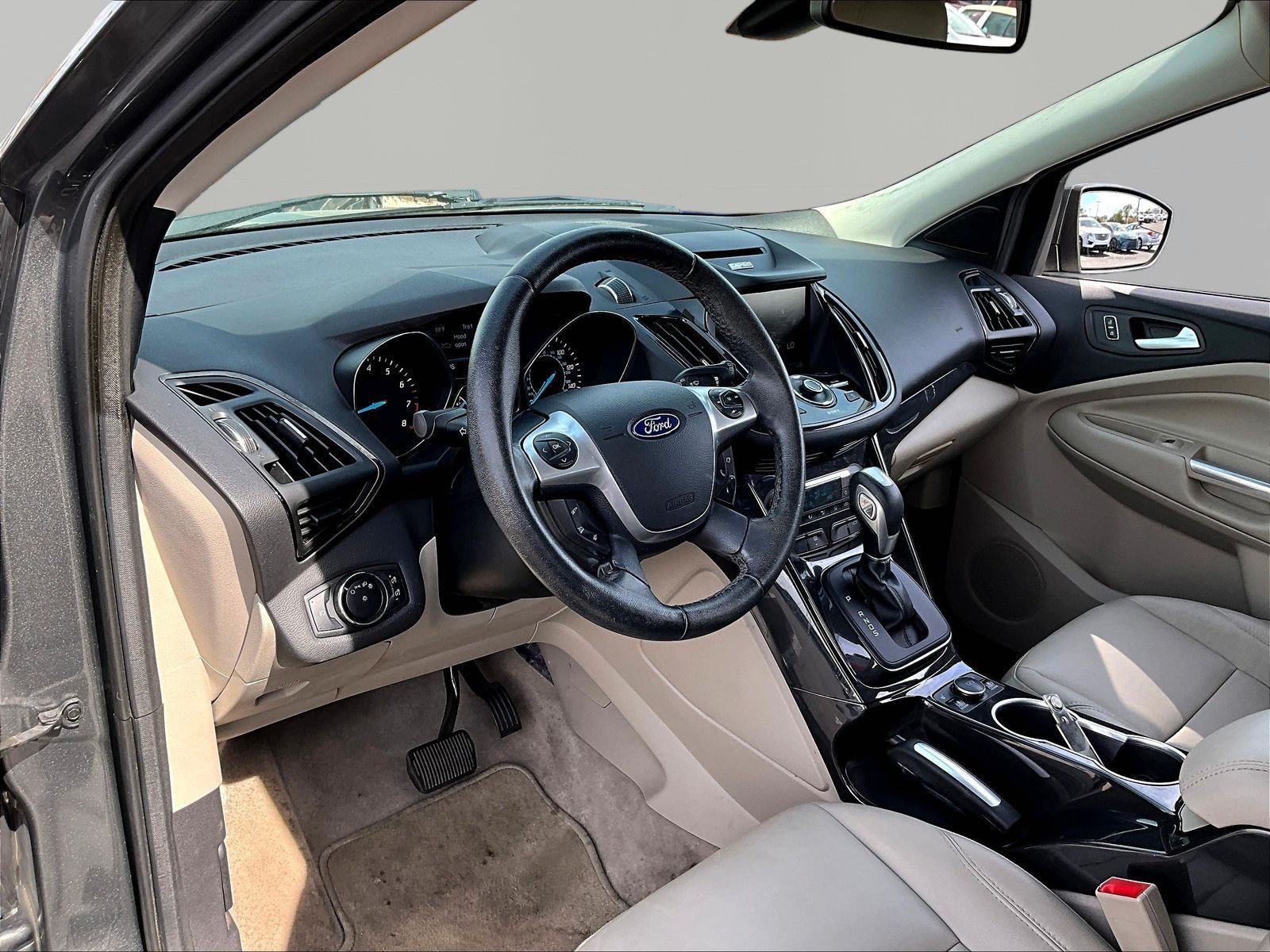 Used 2014 Ford Escape Titanium FWD image 17