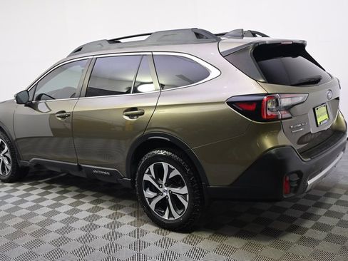 Used 2020 Subaru Outback Limited XT w/ Popular Package #2 image 3