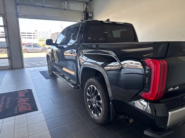 Used 2024 Toyota Tundra Limited w/ Power Package AWD/4WD image 10