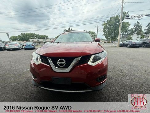 Used 2016 Nissan Rogue SV w/ SV Premium Package AWD/4WD image 8