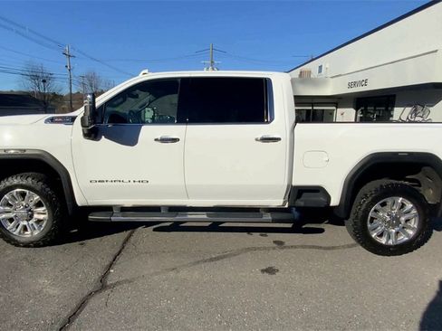 Used 2022 GMC Sierra 2500 Denali w/ Snow Plow Prep/Camper Package image 6