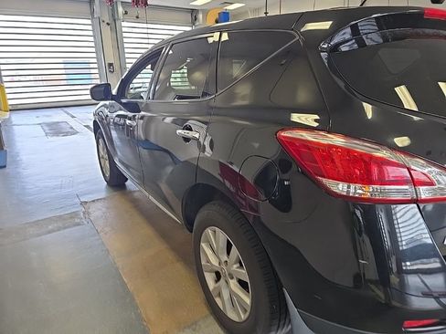 Used 2011 Nissan Murano S AWD/4WD image 4