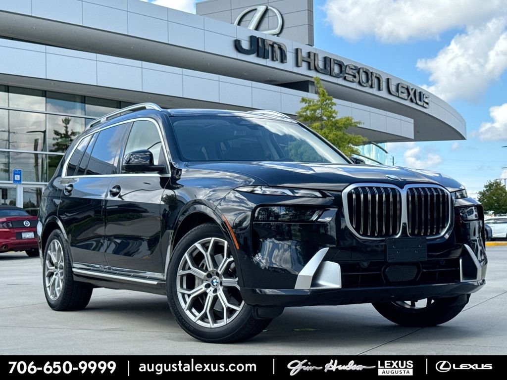 Used 2024 BMW X7 xDrive40i w/ Premium Package AWD/4WD image 1