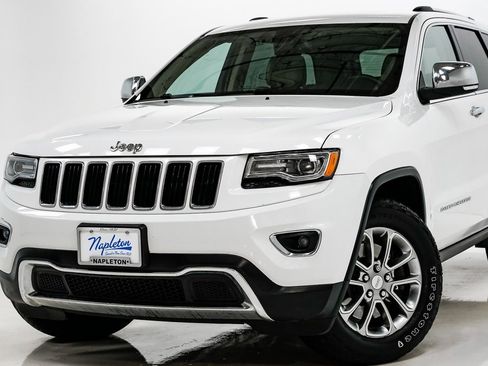 Used 2014 Jeep Grand Cherokee Limited w/ Luxury Group II image 2
