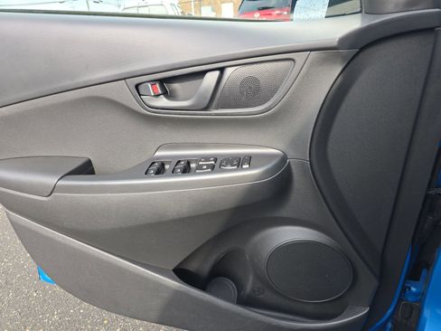 Used 2019 Hyundai Kona SE image 31