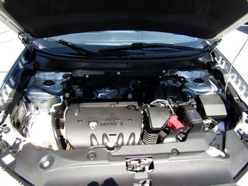 Used 2018 Mitsubishi Outlander Sport SE image 25