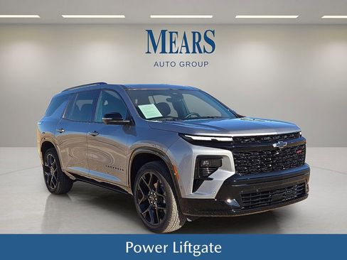 Used 2024 Chevrolet Traverse RS w/ LPO, Floor Liner Package image 8