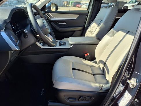 Certified 2025 MAZDA CX-90 3.3 Turbo w/ Preferred Package image 6