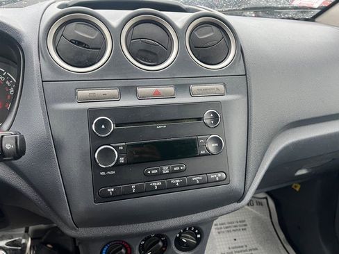 Used 2013 Ford Transit Connect XLT image 22