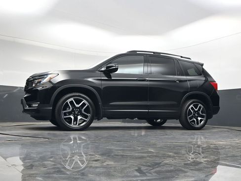 Used 2024 Honda Passport Black Edition image 27