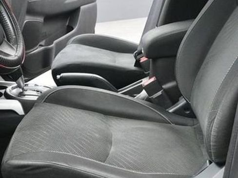Used 2014 Mitsubishi Outlander Sport SE AWD/4WD image 16