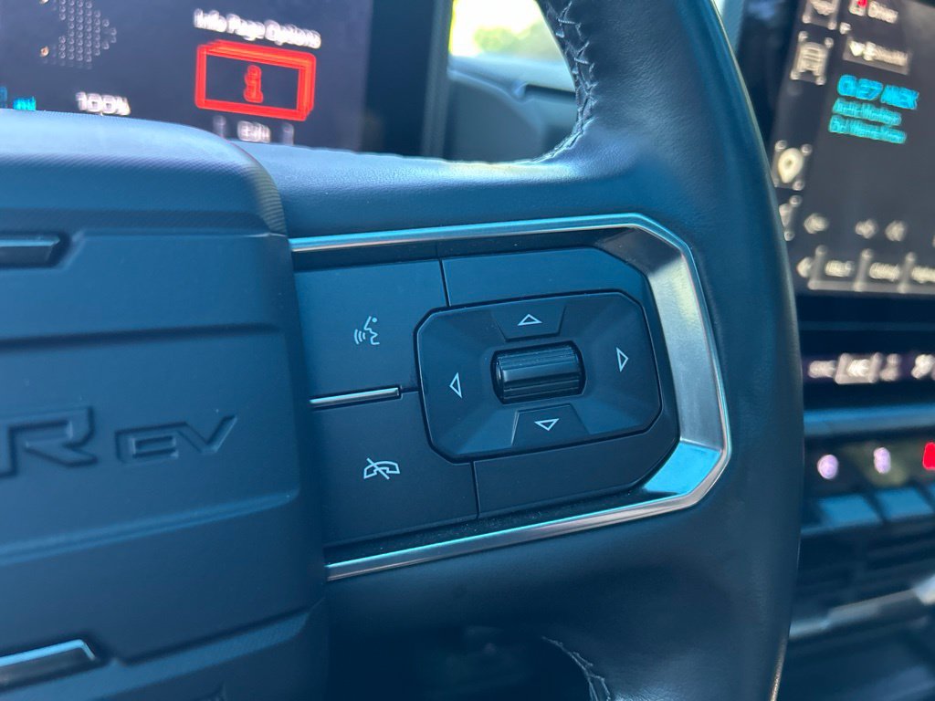 Used 2025 GMC Hummer EV 2X w/ LPO, Sport Package AWD/4WD image 28