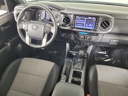 Used 2023 Toyota Tacoma TRD Sport w/ Advanced Technology Package AWD/4WD image 15
