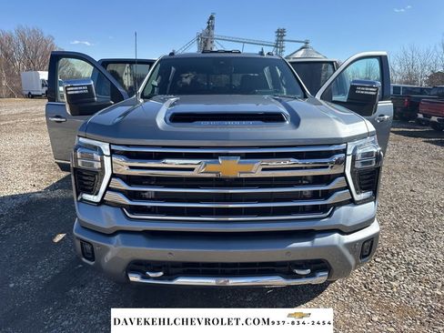 Used 2024 Chevrolet Silverado 3500 High Country w/ High Country Premium Package image 54