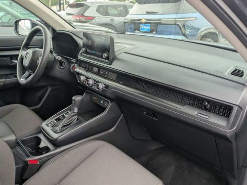 Used 2025 Honda CR-V LX image 30