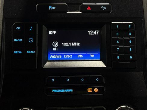 Used 2017 Ford F250 XL w/ Power Equipment Group AWD/4WD image 11