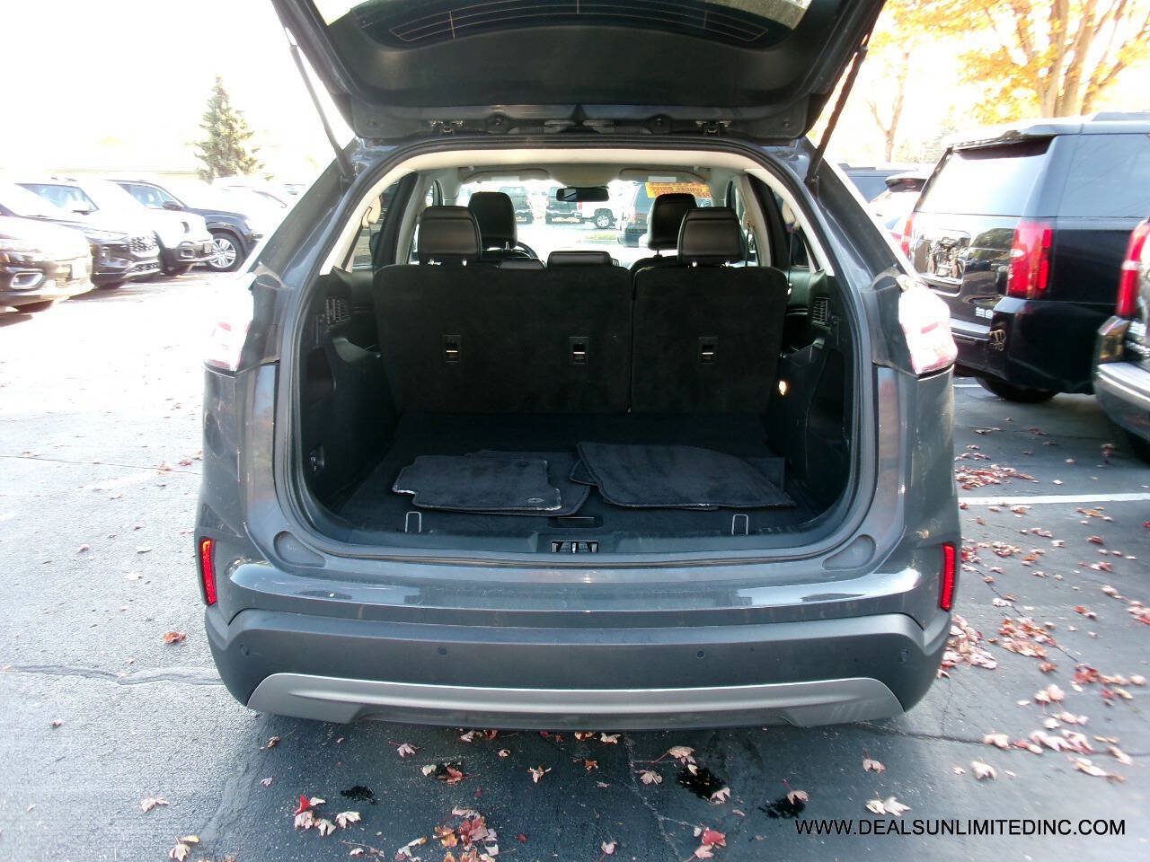 Used 2021 Ford Edge SEL AWD/4WD image 21