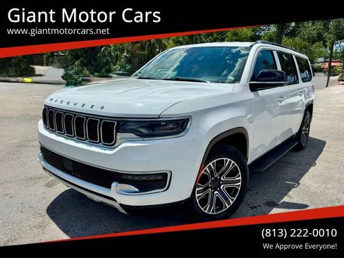 Used 2023 Jeep Wagoneer L Series II image 1