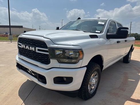 Used 2023 RAM 2500 Tradesman AWD/4WD image 1