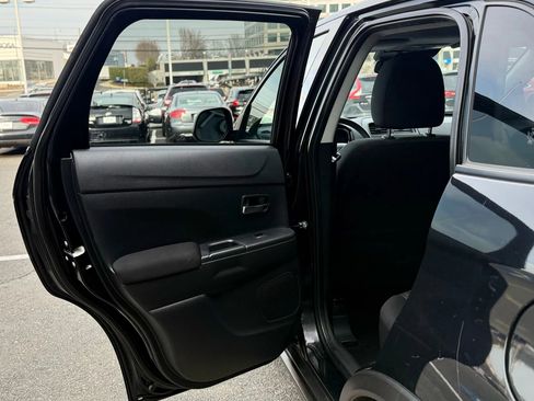 Used 2022 Mitsubishi Outlander Sport ES image 24