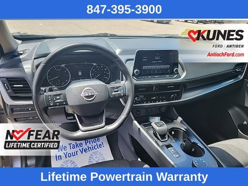 Used 2025 Nissan Rogue SV AWD/4WD image 23