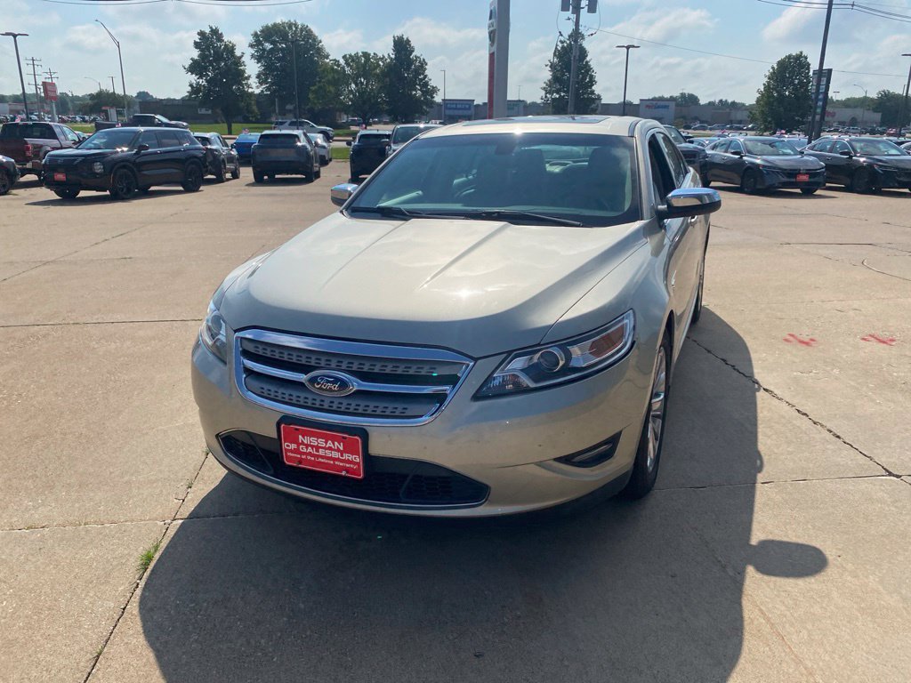 Used 2010 Ford Taurus Limited FWD image 8