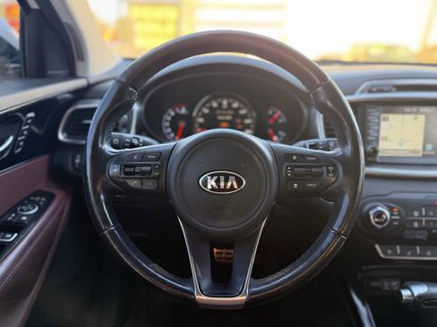 Used 2018 Kia Sorento SX image 14