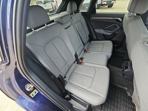 Used 2021 Audi Q3 2.0T Premium Plus w/ Premium Plus Package image 31