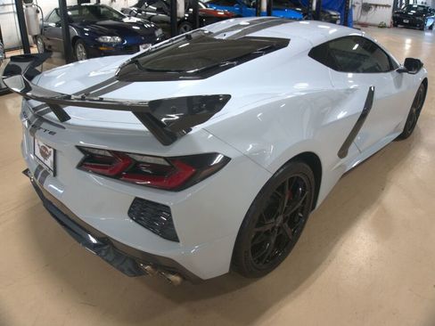 Used 2020 Chevrolet Corvette Stingray Premium Cpe w/ 3LT Preferred Equipment Group RWD image 5