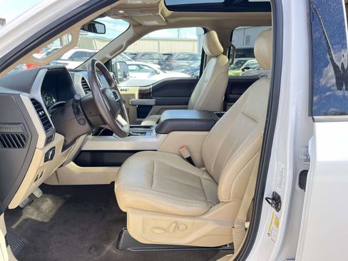 Used 2019 Ford F150 Lariat w/ Equipment Group 502A Luxury image 24