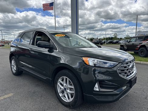 Used 2022 Ford Edge SEL w/ Convenience Package AWD/4WD image 16