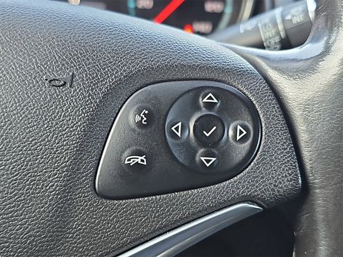 Used 2014 Chevrolet Impala LTZ image 17