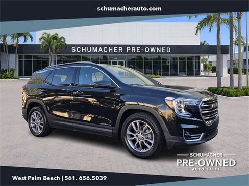 Certified 2022 GMC Terrain SLT w/ Infotainment Package II image 1