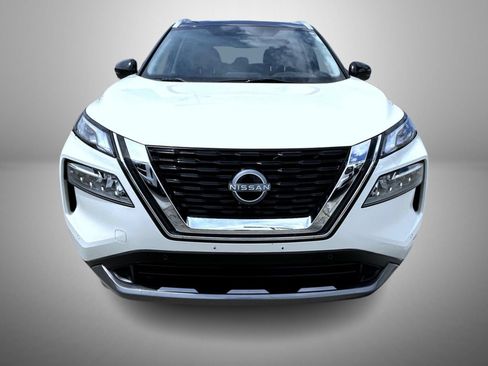 Used 2023 Nissan Rogue SL w/ SL Premium Package AWD/4WD image 2