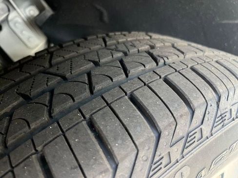 Used 2026 Volvo XC60 B5 Plus w/ Protection Package Premier image 34