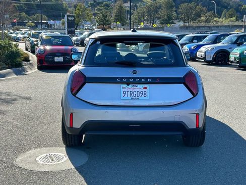 Used 2025 MINI Cooper S image 4