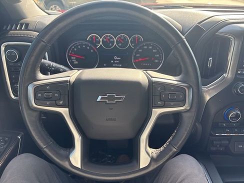 Used 2020 Chevrolet Silverado 1500 LT Trail Boss image 31