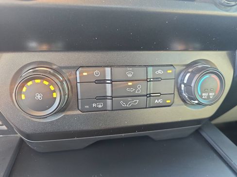 Used 2020 Ford F150 XL w/ Equipment Group 101A Mid AWD/4WD image 23