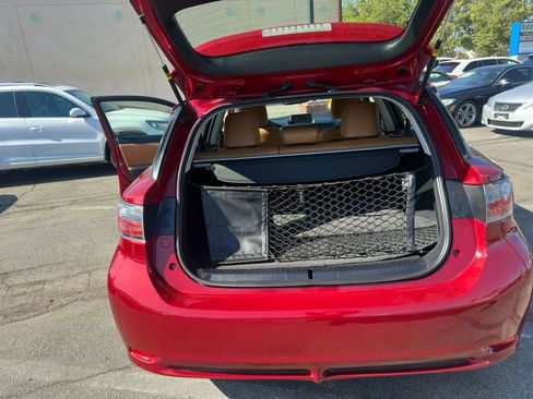 Used 2013 Lexus CT 200h image 31