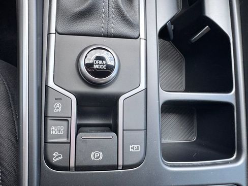 New 2026 Kia Sorento LX FWD image 20