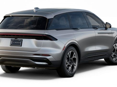 New 2025 Lincoln Nautilus Premier w/ Equipment Group 102A AWD/4WD image 25